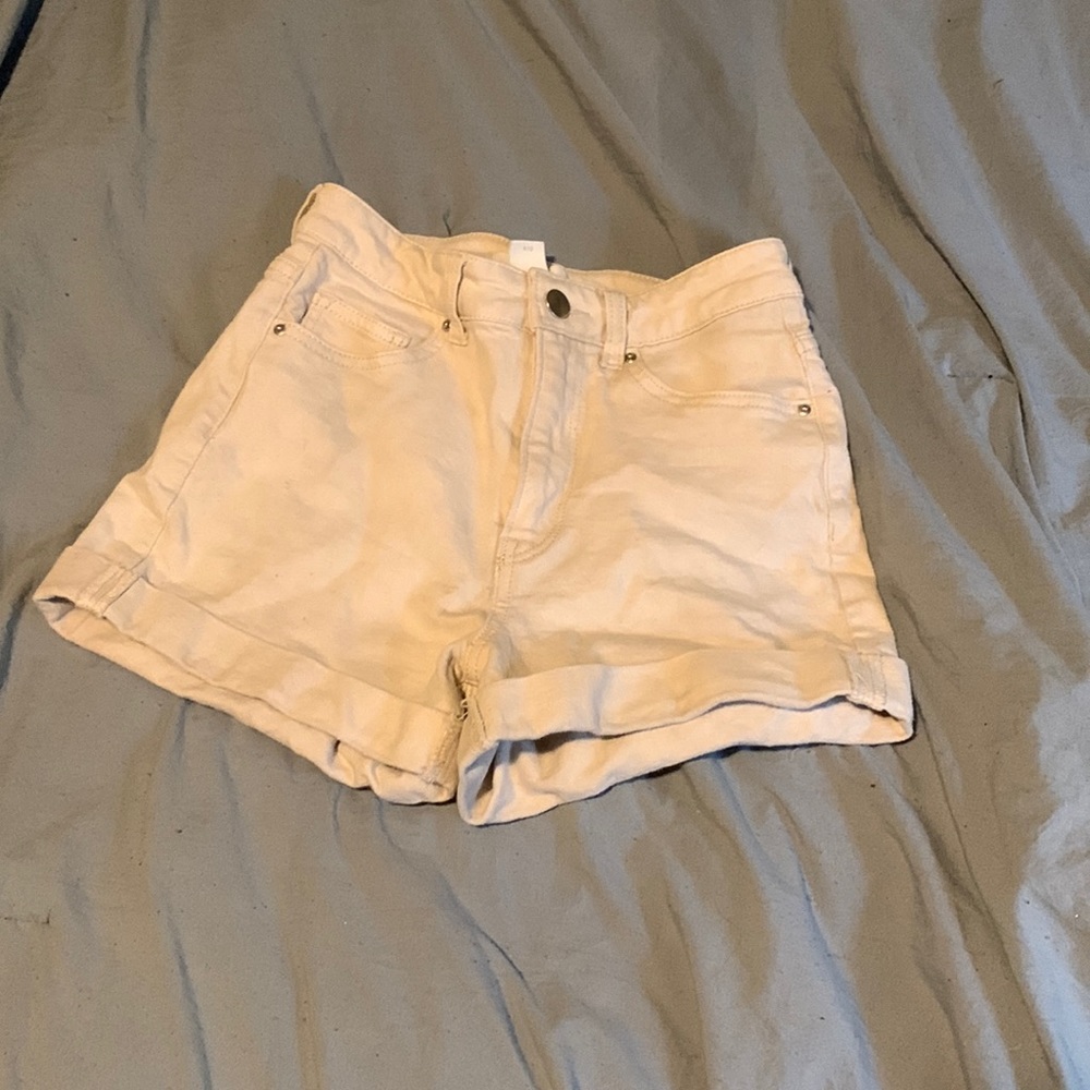 High rise white shorts